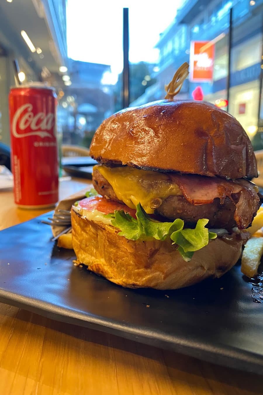 BBQ burger - Gorilla Τρίκαλα